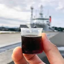 研究人員發明首款透明包裝紙