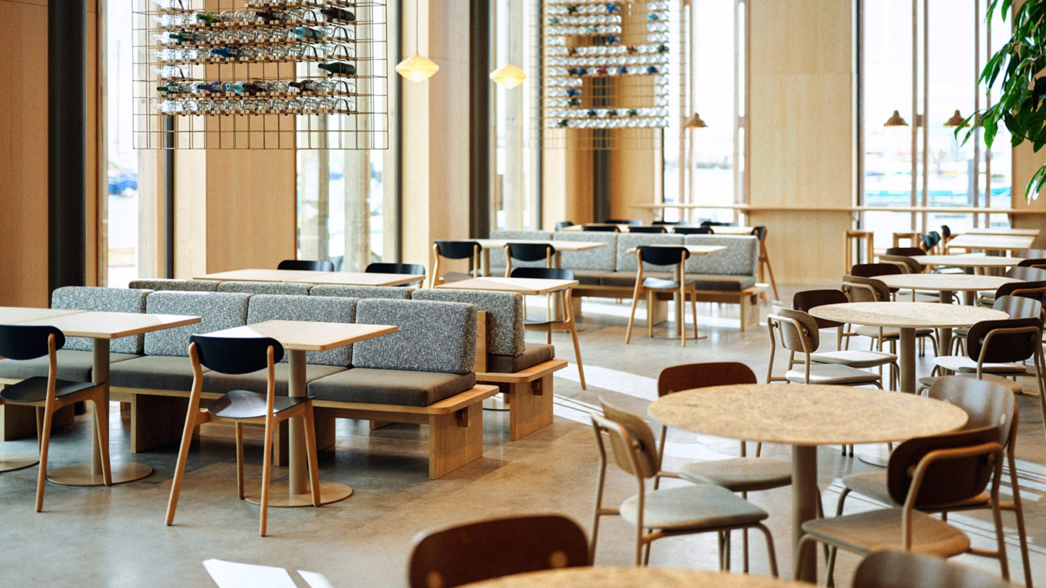 Spring Studio利用生物材料為瓦登海世界遺產中心打造永續的室內空間。