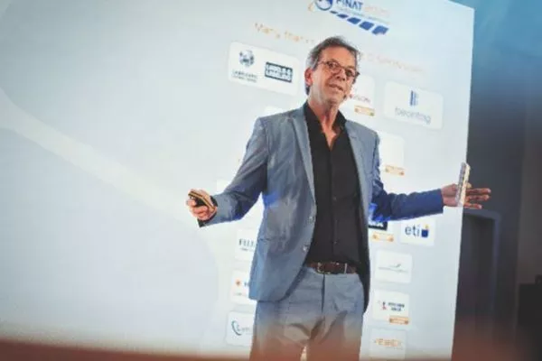 FINAT 報告：未來標籤——在動態市場中駕馭變革