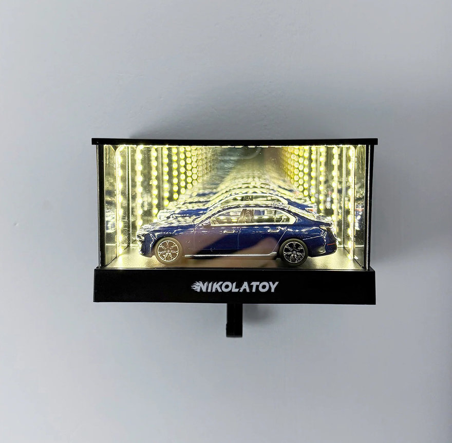 一款專為真正愛車人士設計的無限鏡鑰匙圈