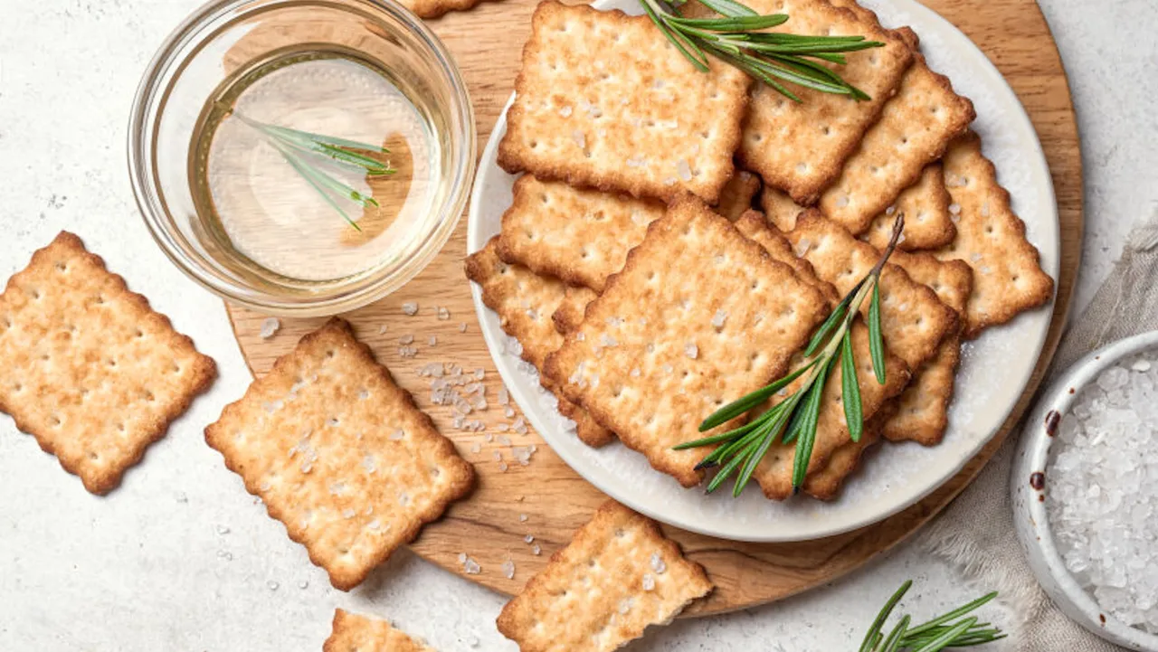 包裝標示陷爭議：Wheat Thins「100%全穀物」餅乾賠償 1000 萬美元